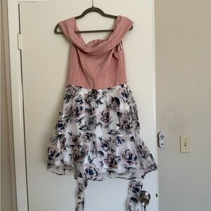 B. Darlin Dress. Beautiful Junior dress size 13/14.